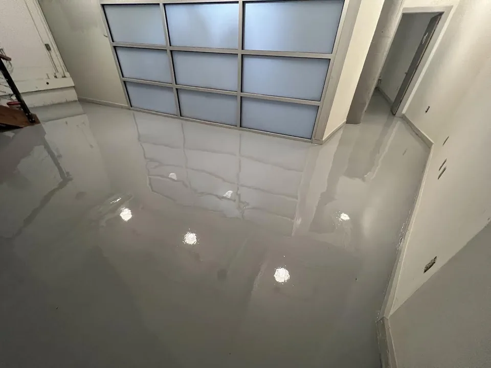 Epoxy flooring project 8